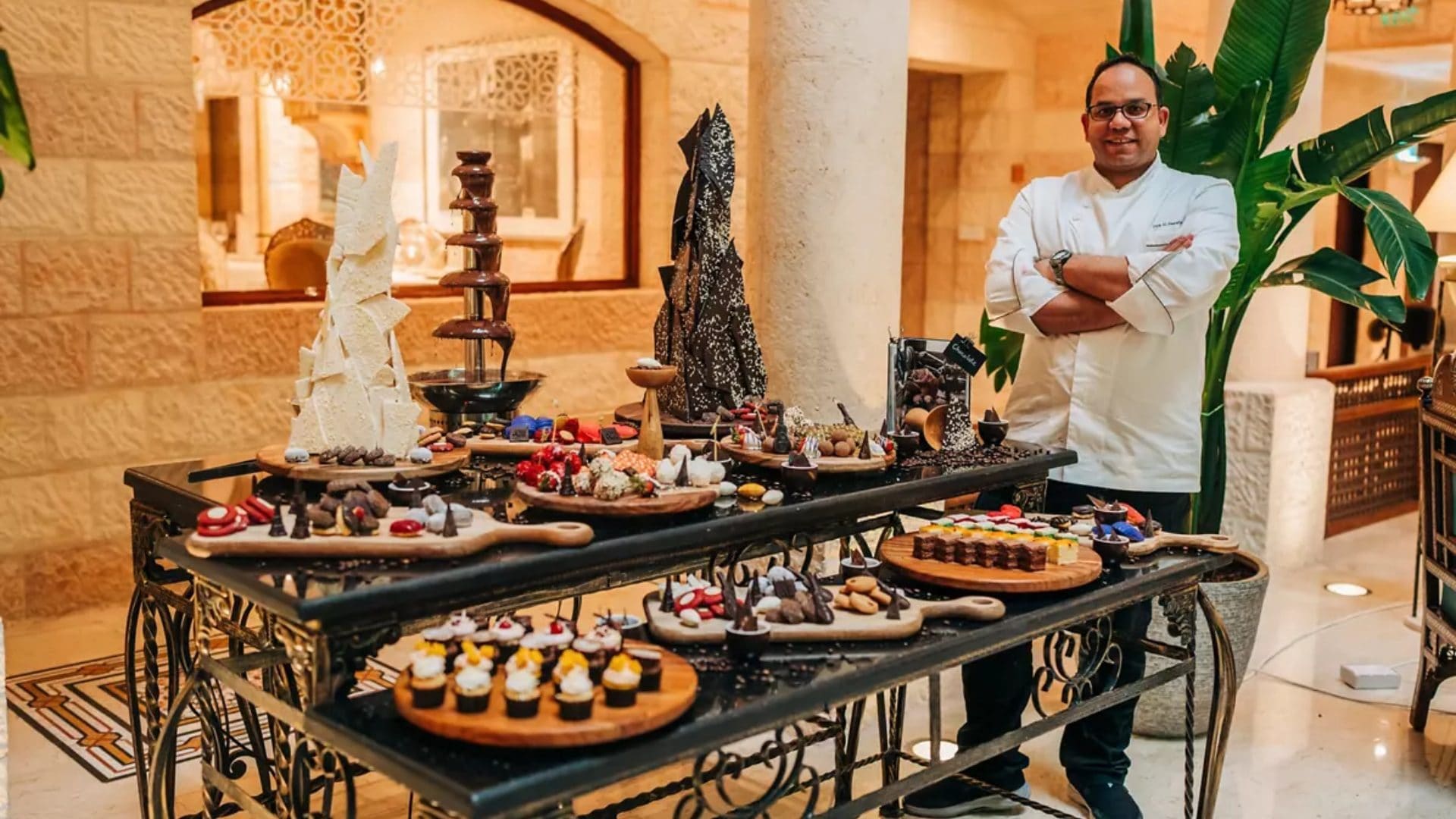 Qual è la catena di hotel che offre un’ora di dessert gratuiti ogni giorno