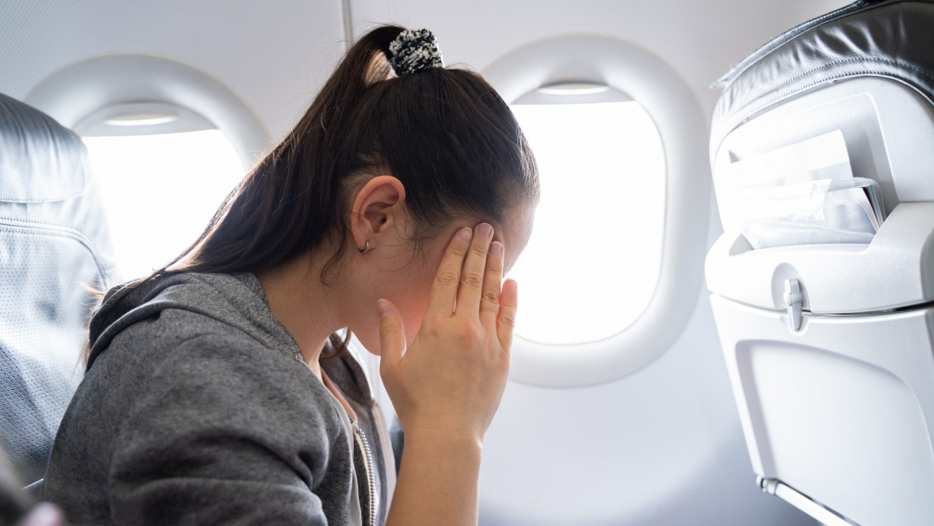 Come combattere la paura di volare? La risposta è in un video virale di TikTok