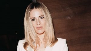 Perché Michelle Hunziker sta facendo ricrescere i capelli
