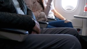 Qual è la compagnia aerea che fa pagare due biglietti ai plus size