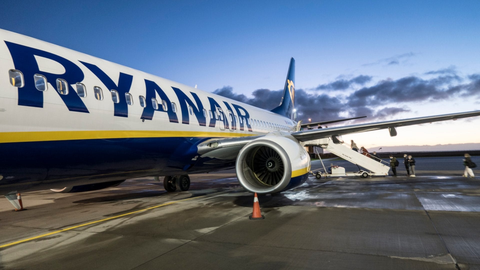 Multa da oltre 255 milioni per Ryanair: ha attuato una strategia abusiva contro le agenzie di viaggio