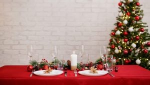 Come apparecchiare la tavola di Capodanno 2026: le tendenze e le idee a cui ispirarsi