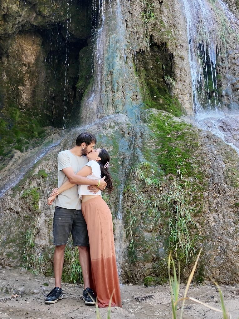 Instagram @vangolden.van