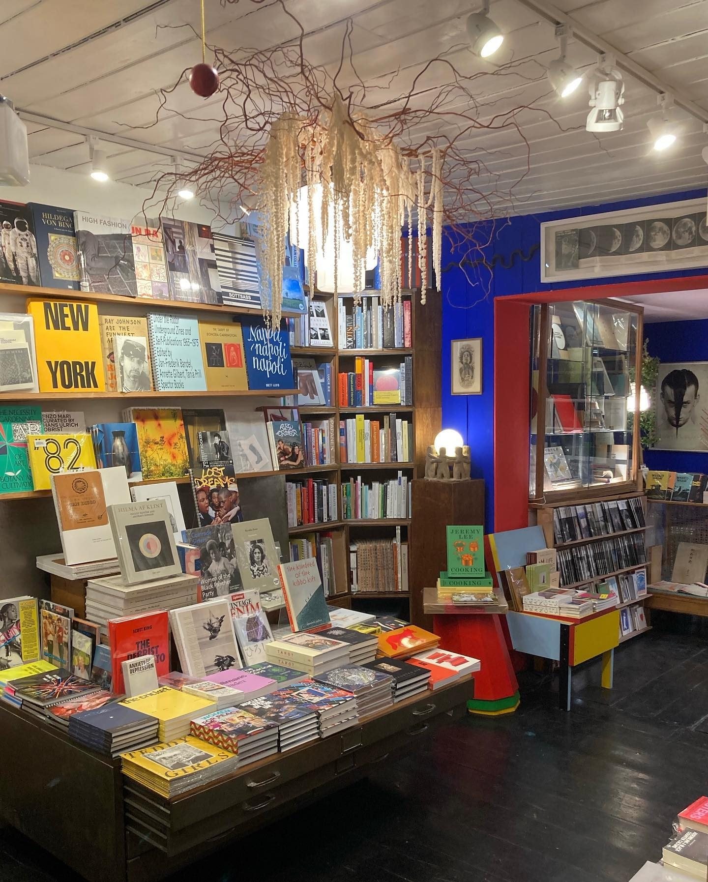 Donlon Books, Londra