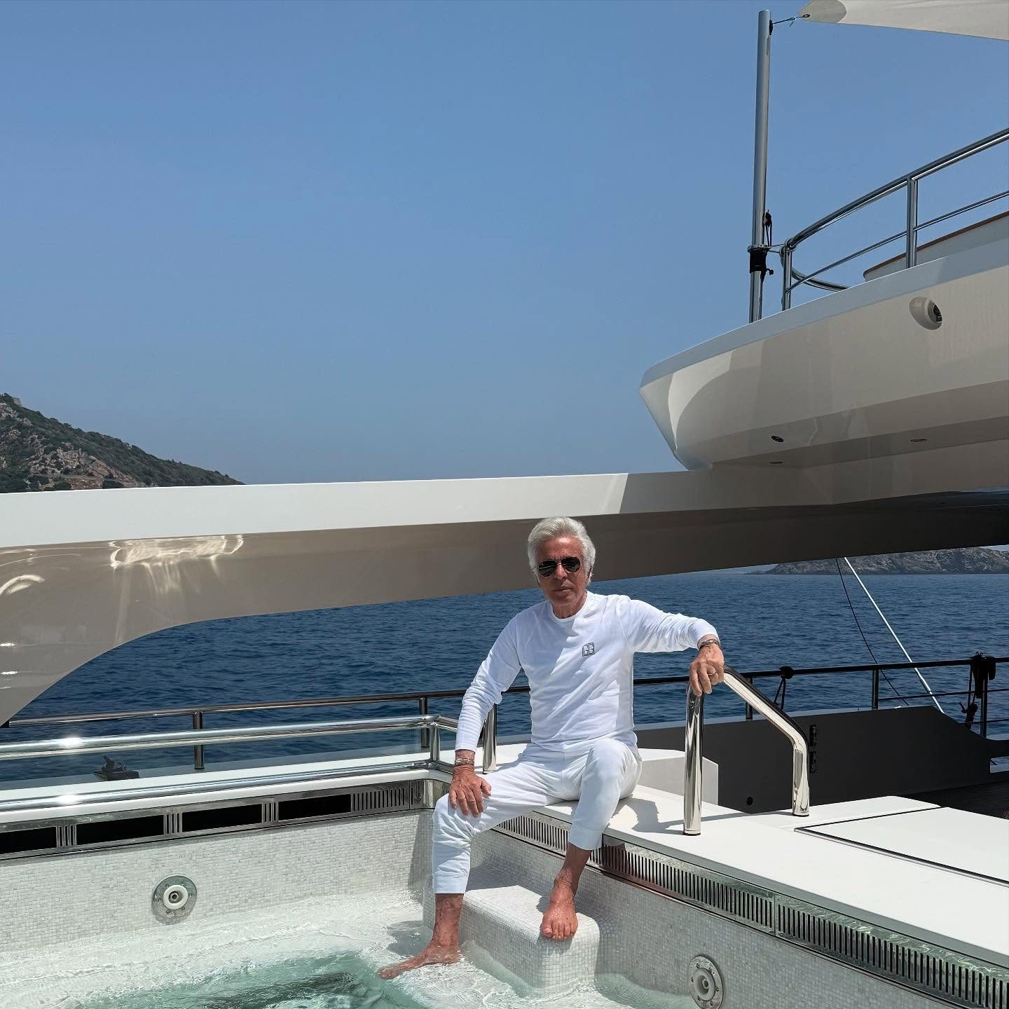 Giancarlo Giammetti sullo yacht di Valentino