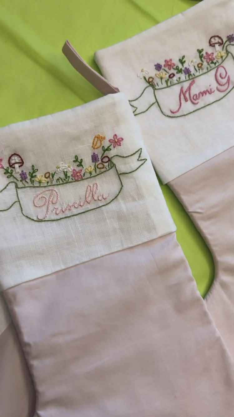 Le calze di Giulia De Lellis e Priscilla