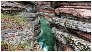 Dove si trova il "Grand Canyon italiano", con antiche e affascinanti rocce rosse