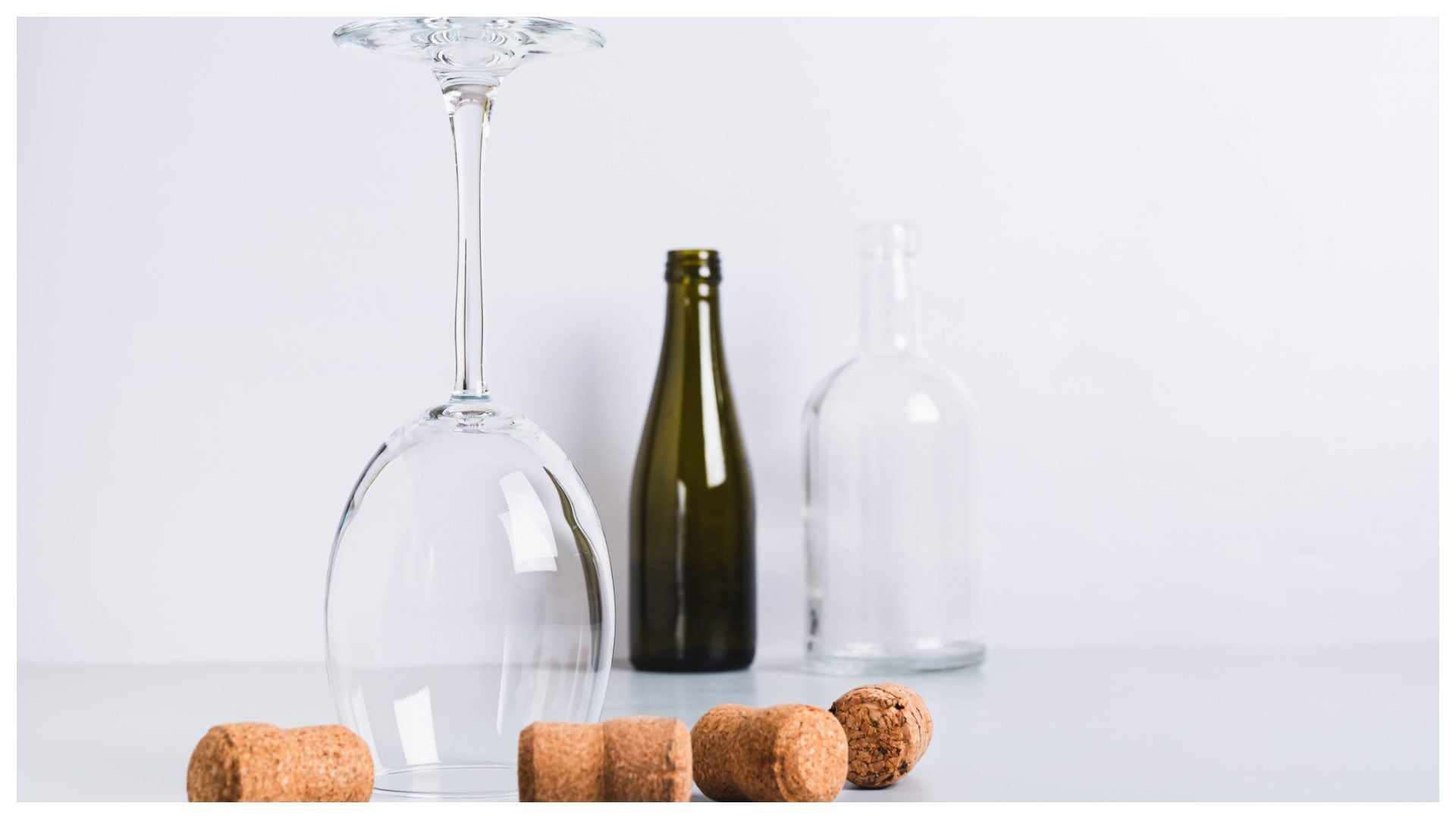 Cos'è e come nasce il Dry January, la sfida del gennaio senza alcol