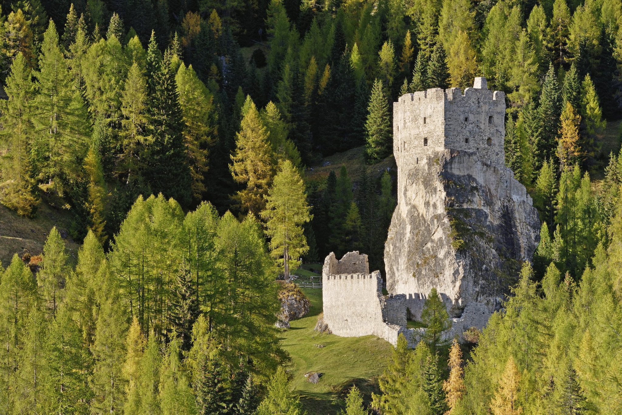 Il castello di Andraz