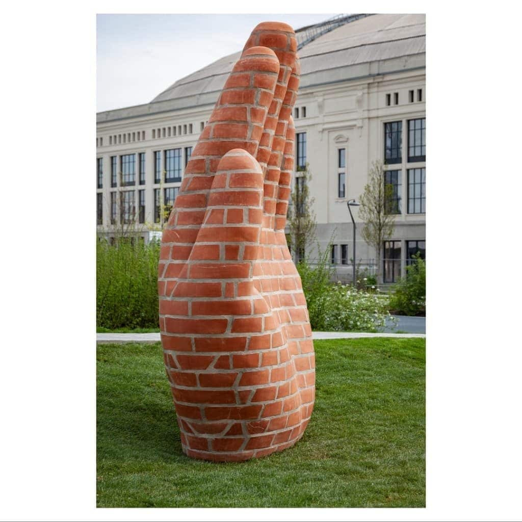 Judith Hopf, Hand and Foot for Milan (hand), 2017