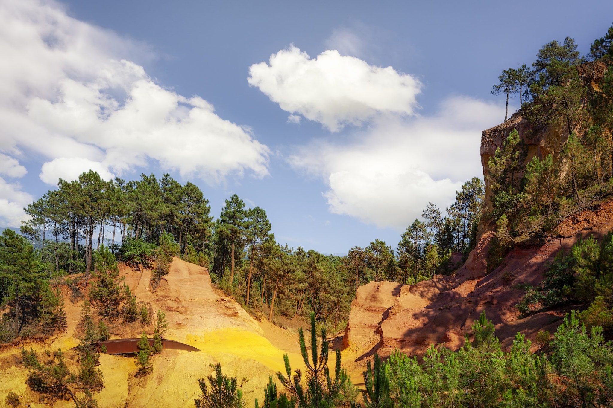 Le cave d’ocra, Roussillon, Provenza, Francia