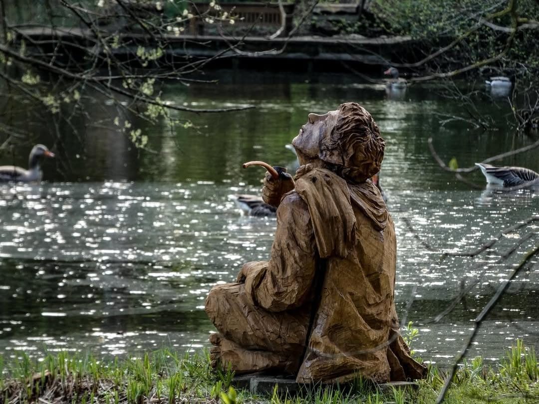 Un lavoro di Simon che rimanda al Signore degli Anelli