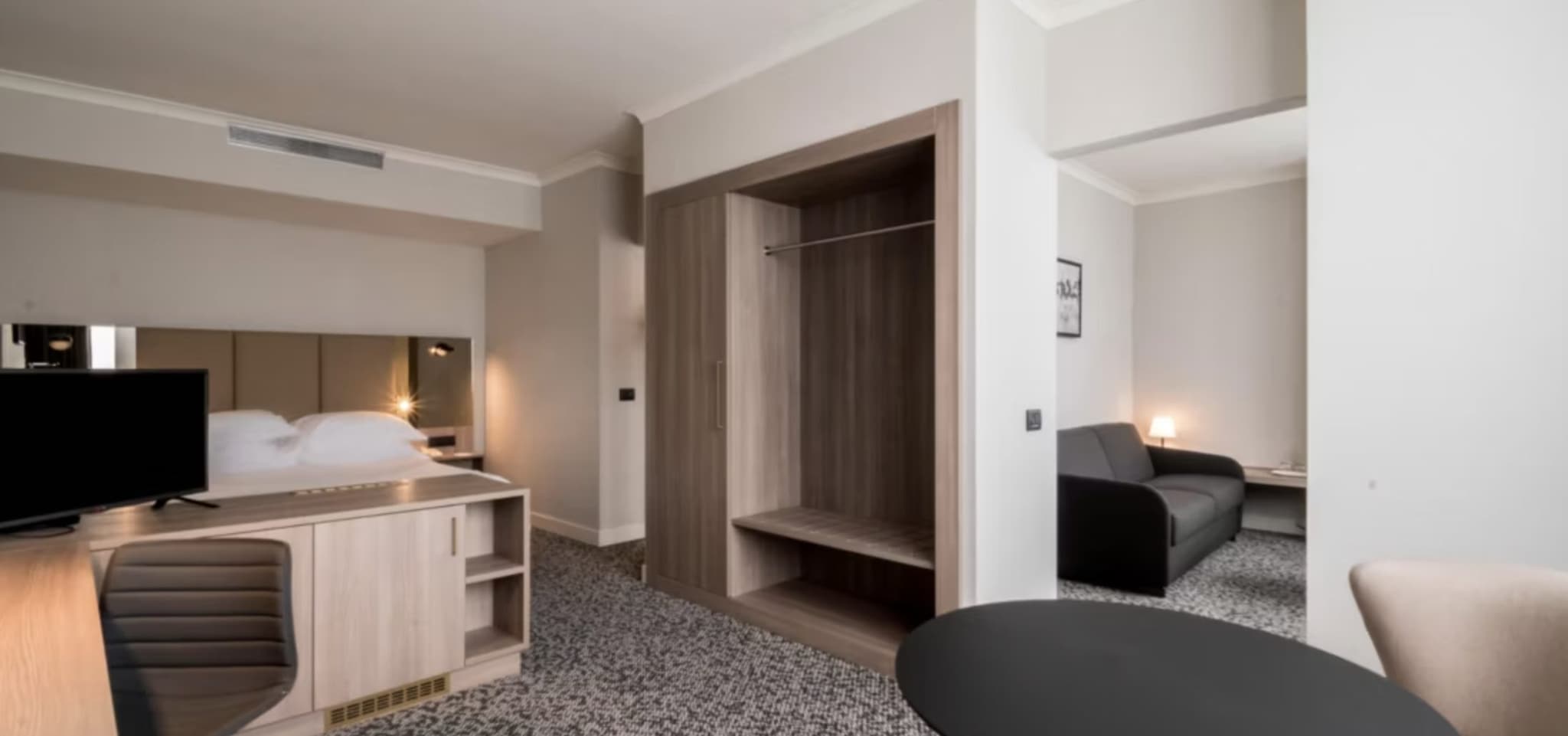 Una delle stanze del Crowne Plaza Milan Linate