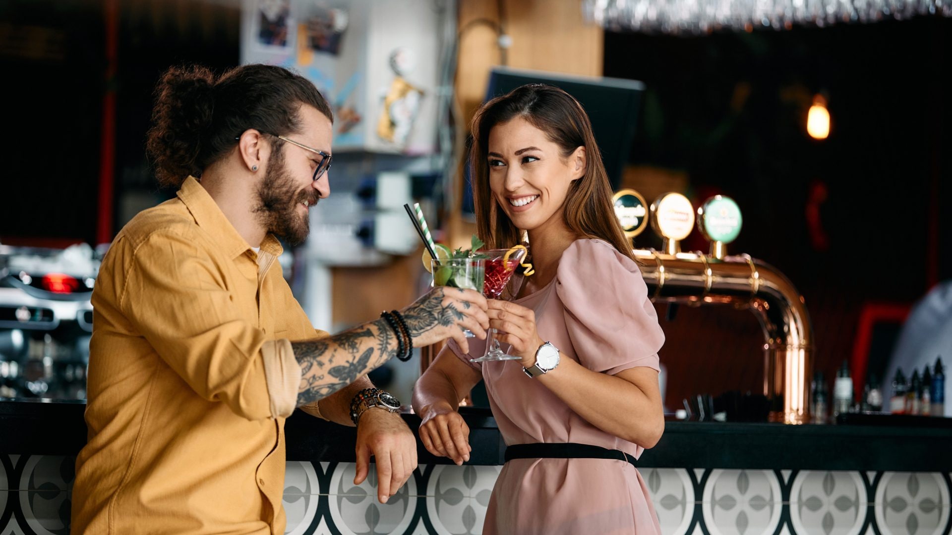 Stack dating, quando cercare l'amore diventa quasi una missione quotidiana: ma funziona?