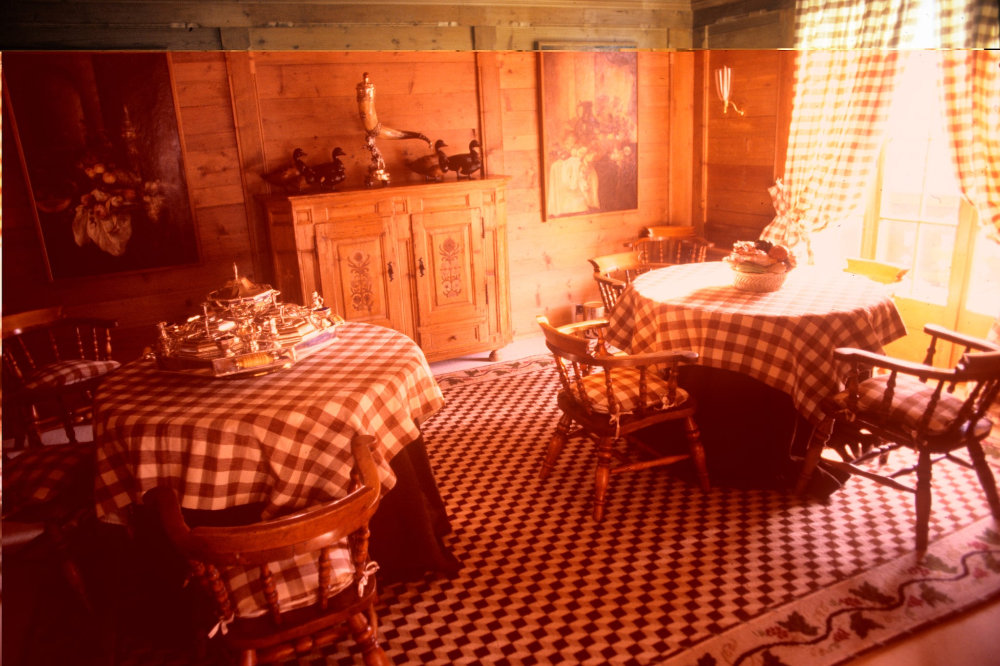 Lo chalet in Svizzera, dal profilo Instagram @giancarlogiammetti