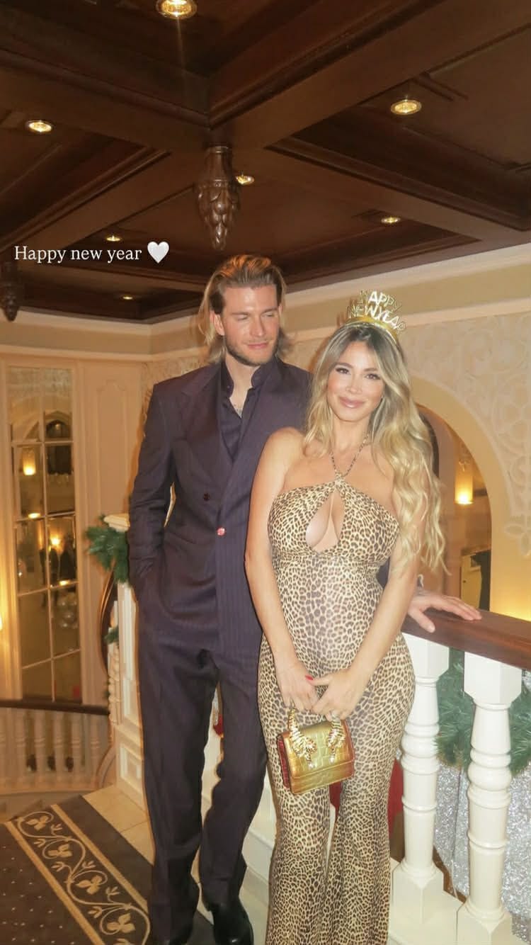 Diletta Leotta con la tot Roar di Roberto Cavalli