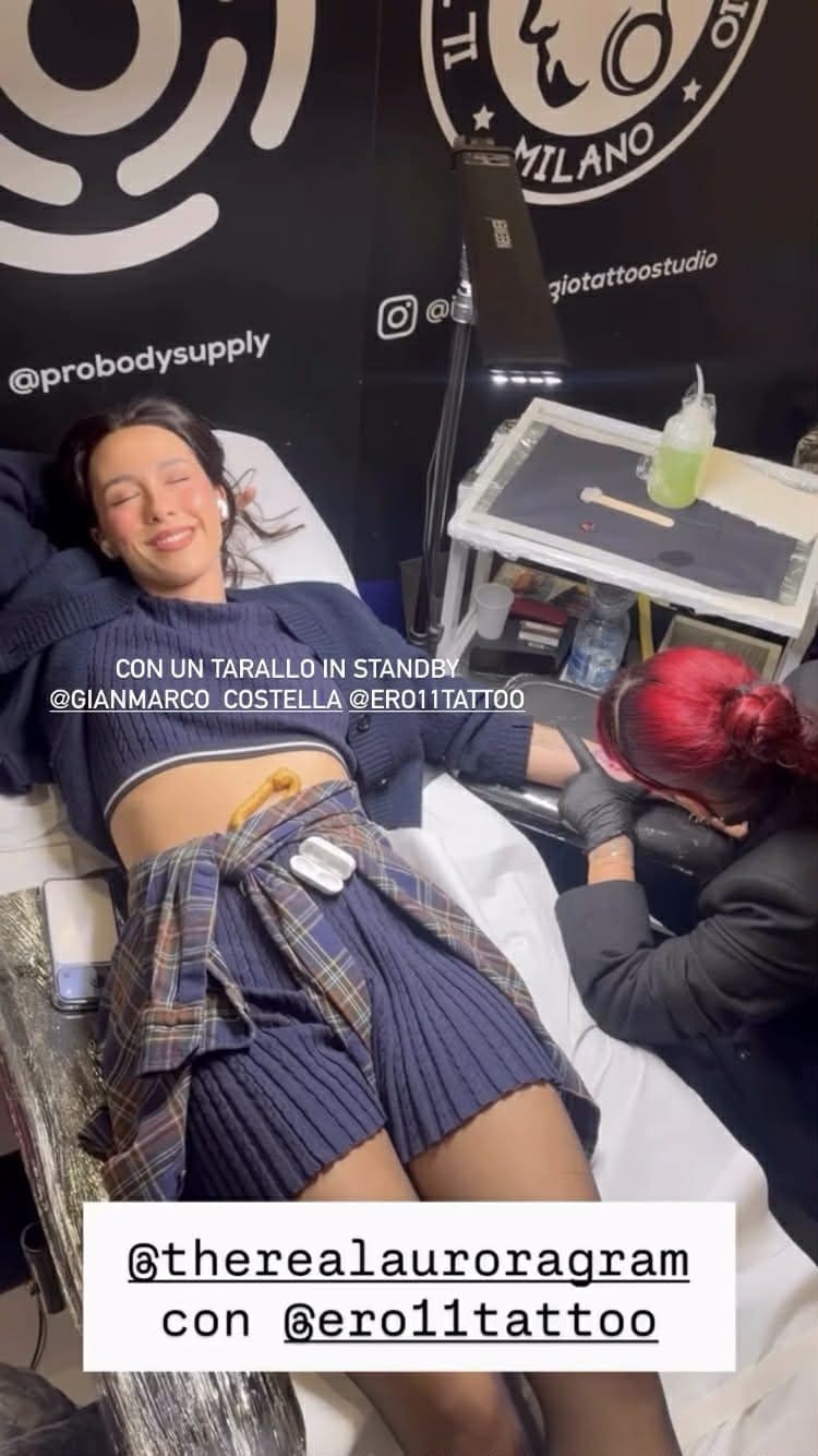 Aurora Ramazzotti con Elisa Rossini