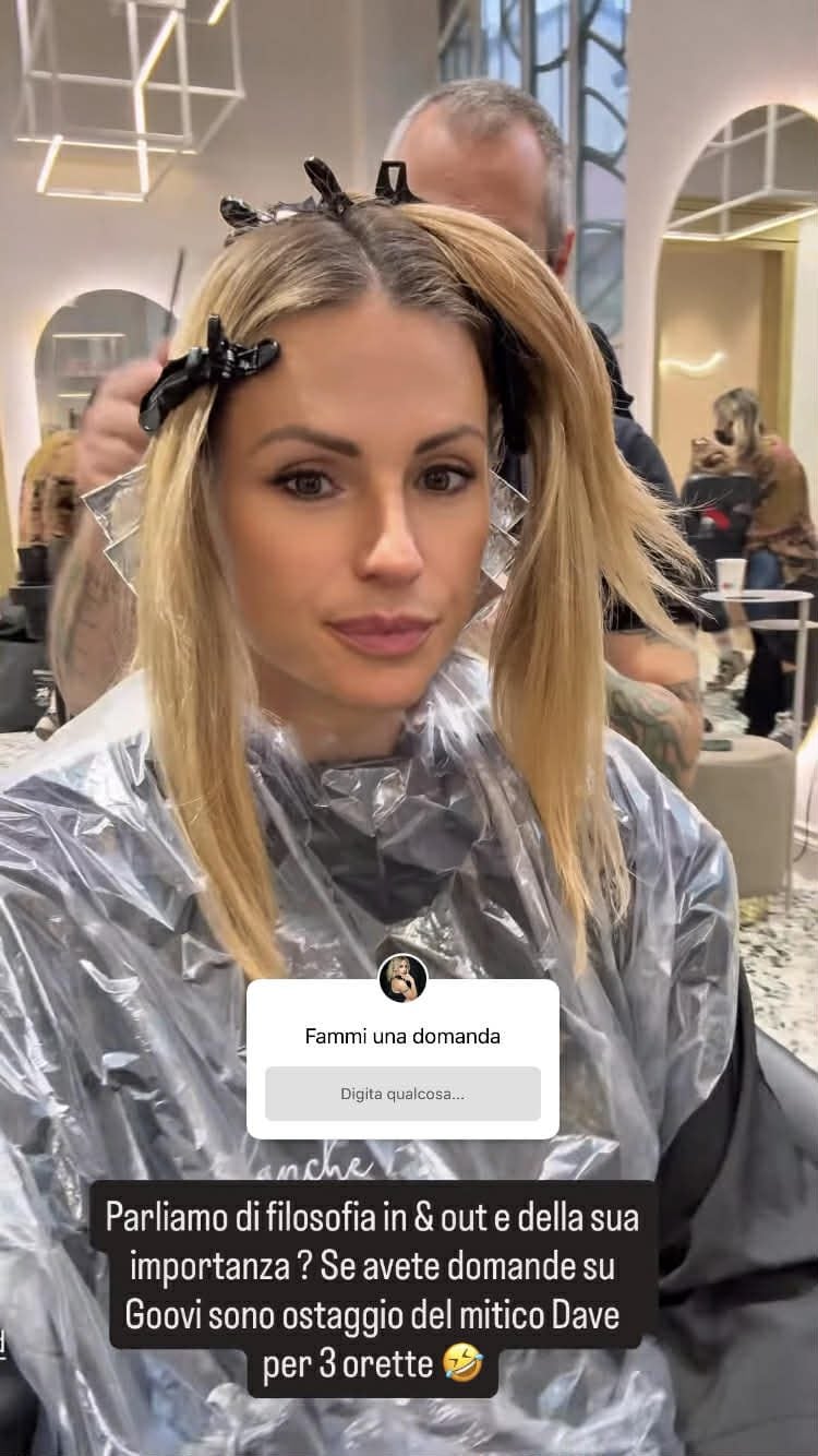 Michelle Hunziker torna bionda