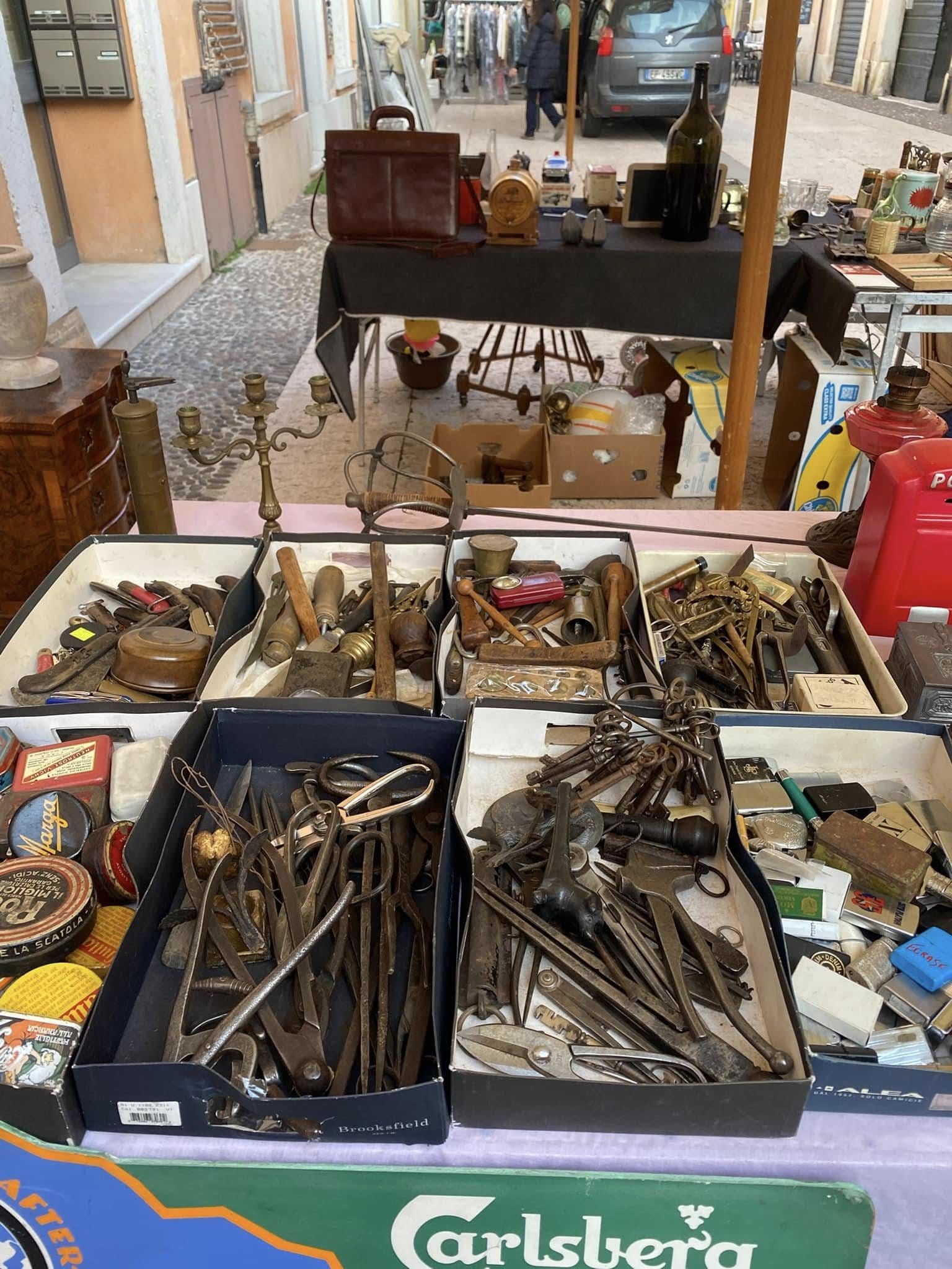 Mercatino antiquariato Valeggio sul Mincio