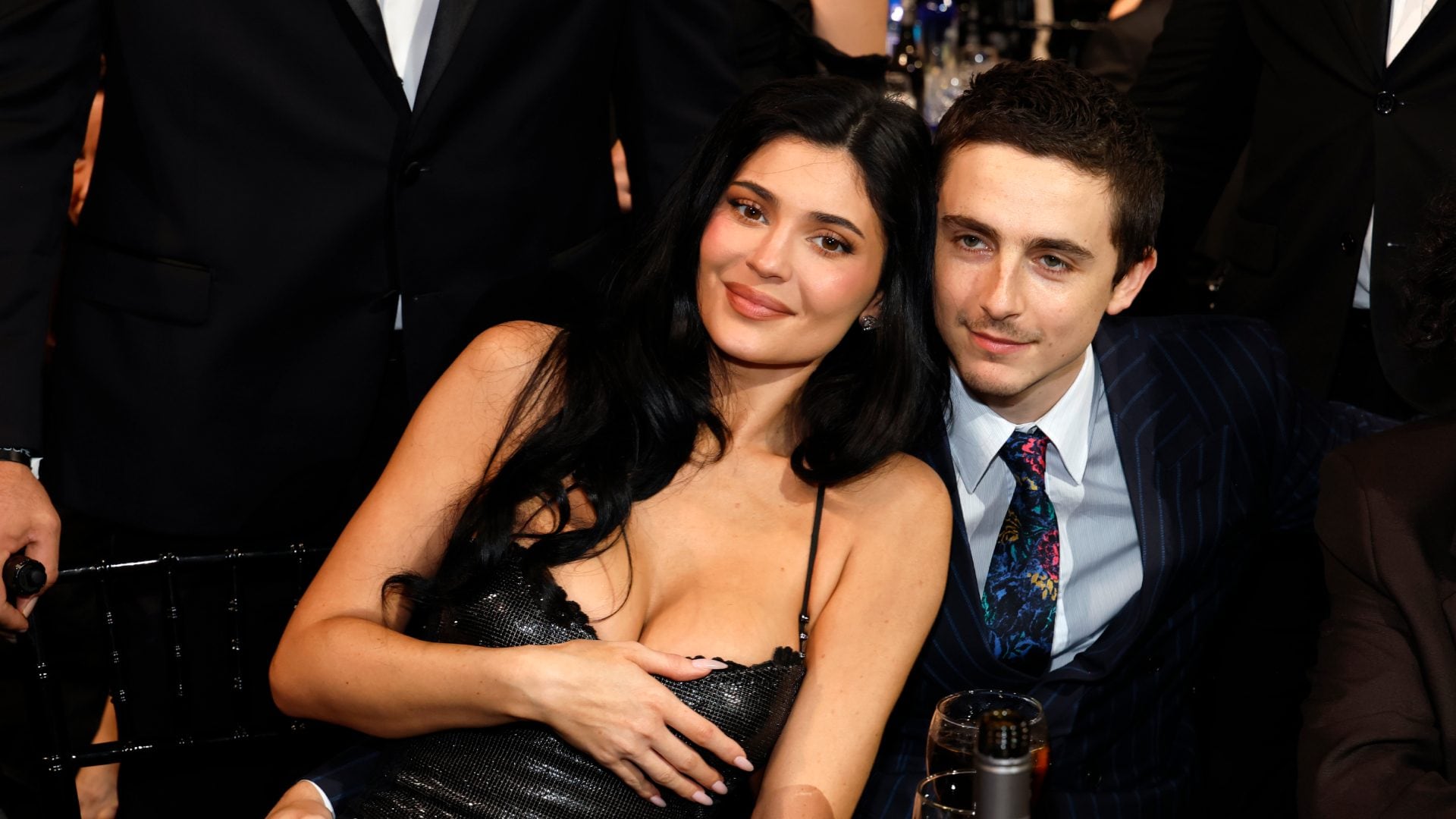 Kylie Jenner veste italiano ai Critics Choice Awards: Timothée Chalamet vince e le dedica il discorso