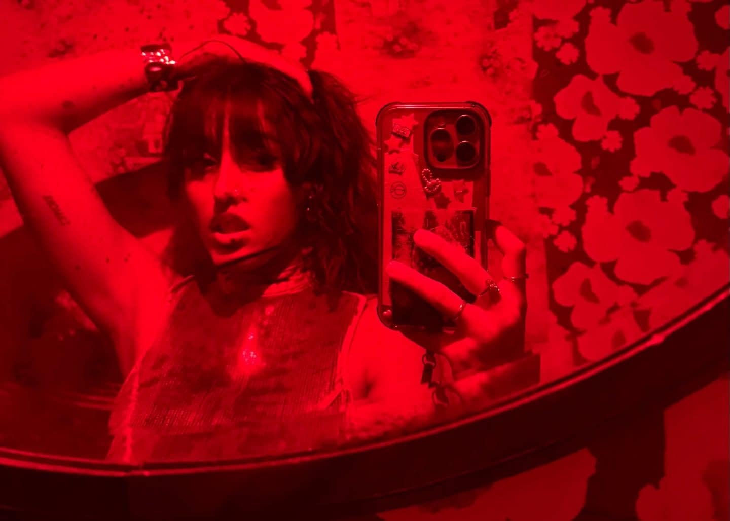 Giulia Stabile con la frangetta