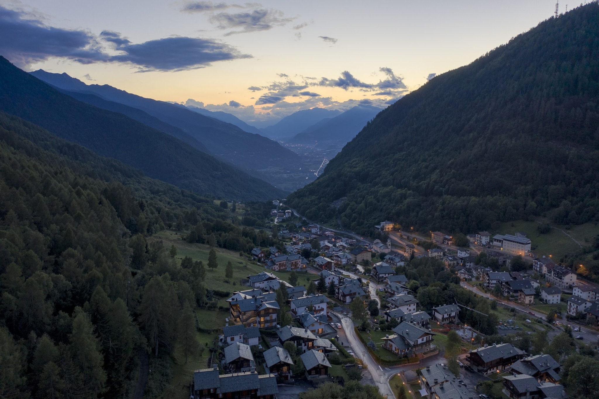 Aprica al tramonto