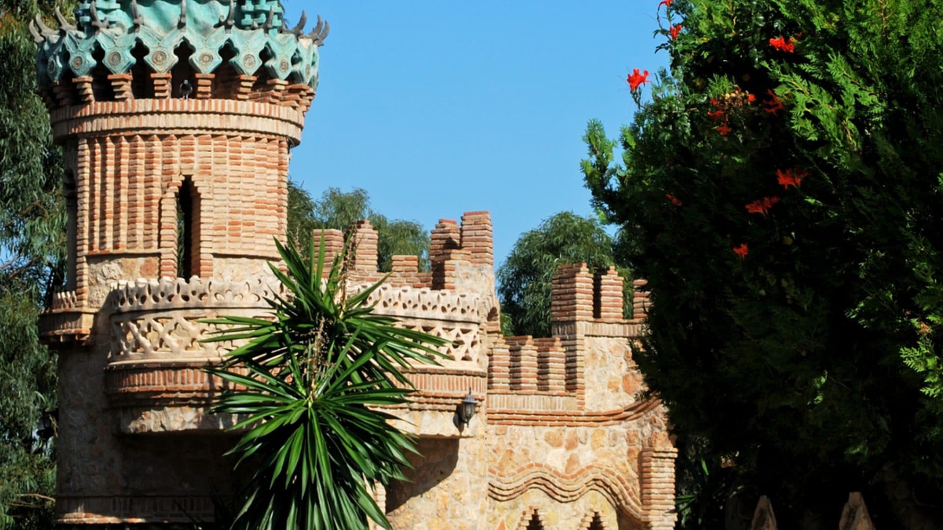 Dove si trova la Chiesa più piccola del mondo: può ospitare una persona alla volta