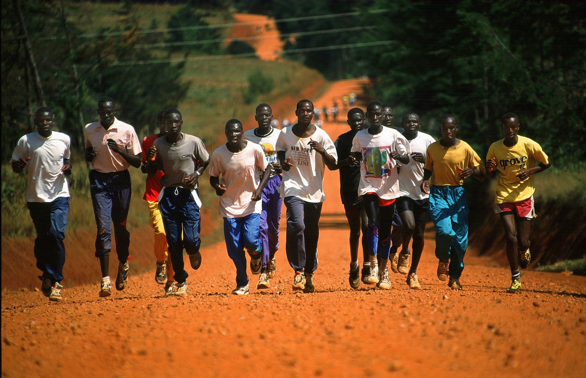 Dei giovani runner nella Rift Valley, a Iten, Kenya
