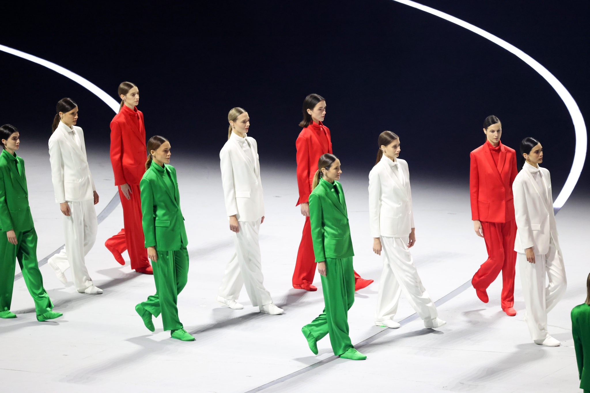 I tailleur tricolore di Giorgio Armani