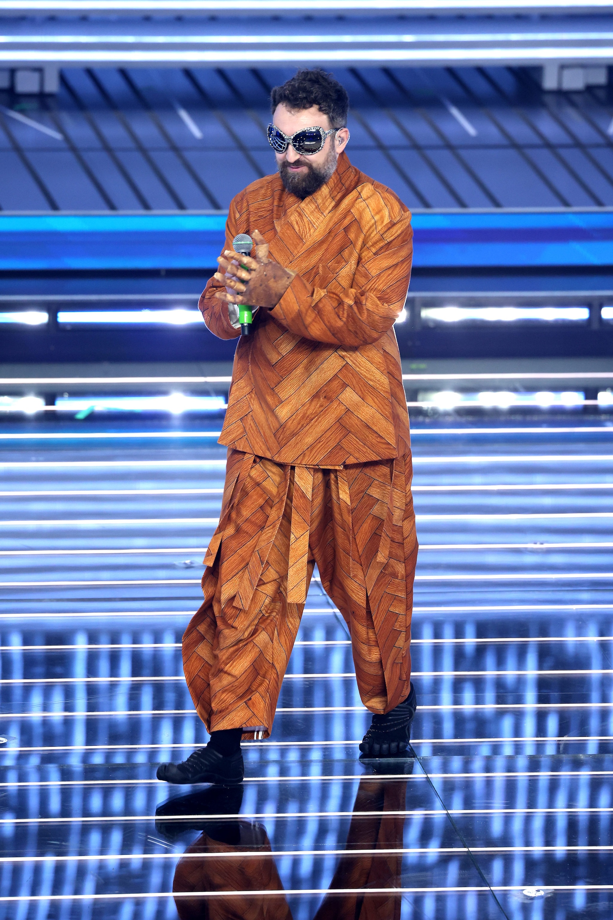 Dargen D’Amico in Mordecai