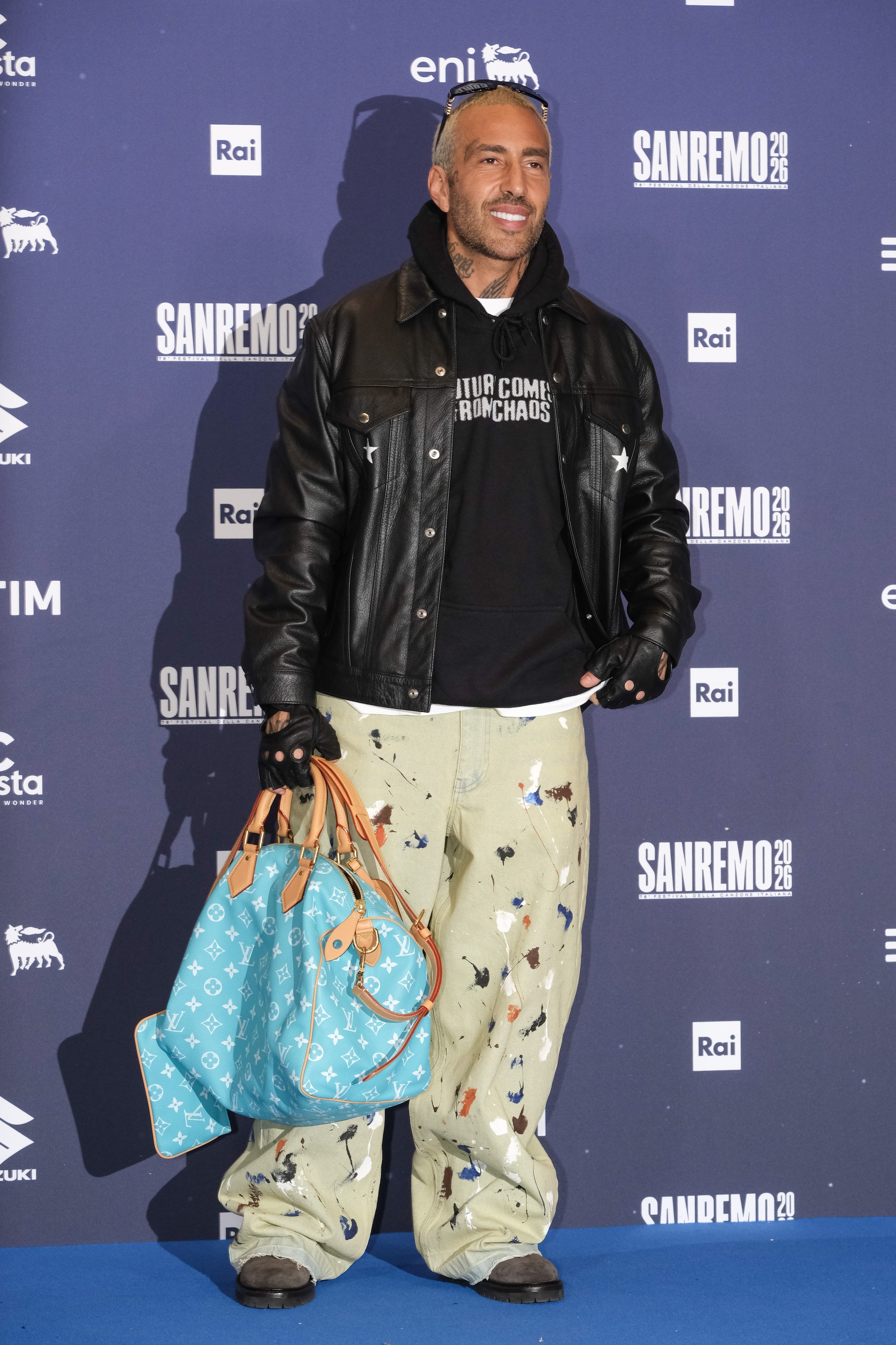 Luché in Louis Vuitton