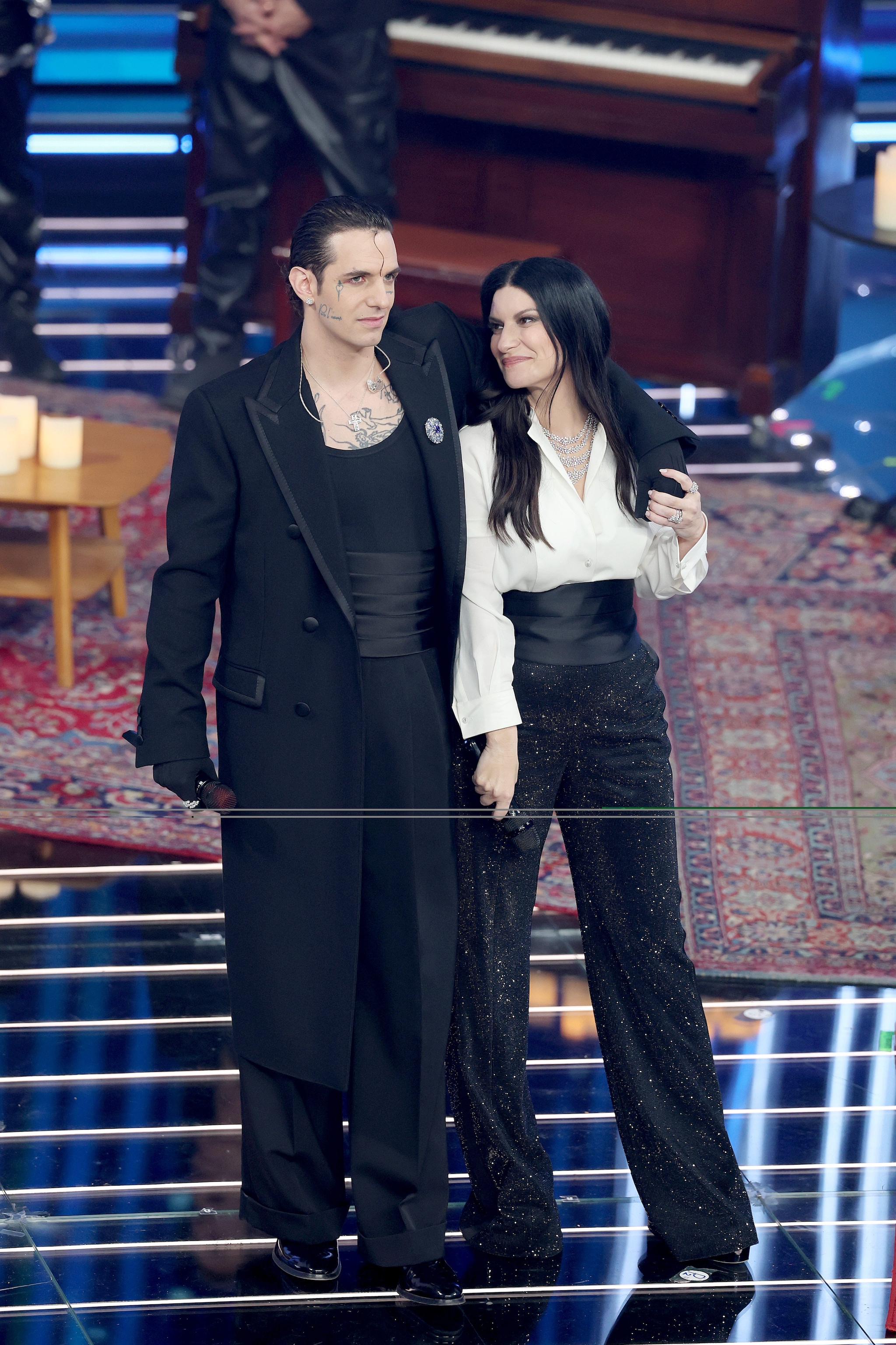 Laura Pausini con gioielli Damiani
