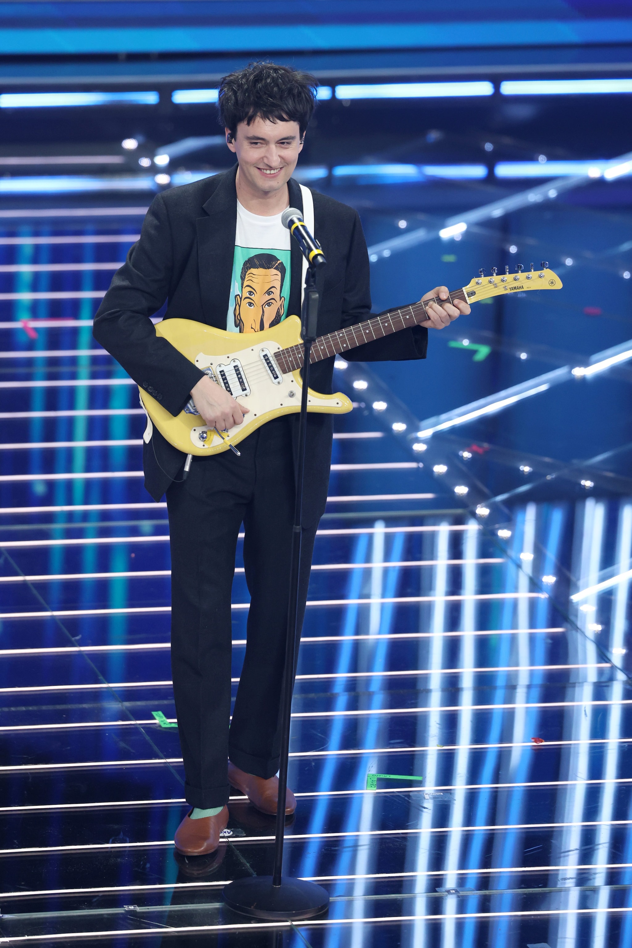 Colombre in Tom Ford Archivio con T–Shirt disegnata da Davide Toffolo