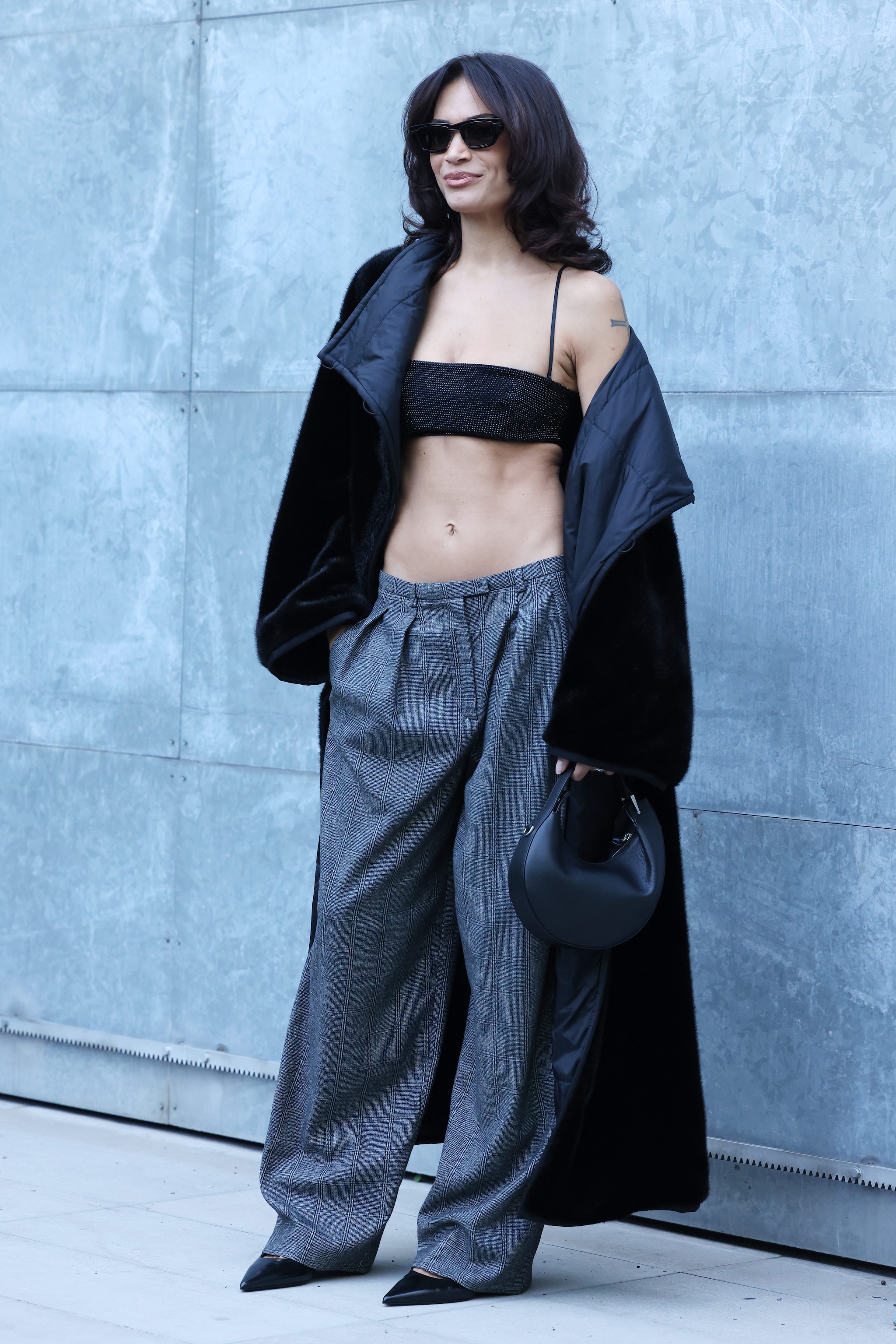 Il look di Elodie alla sfilata dell’Emporio Armani