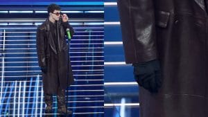 Perché LDA ha indossato un guanto nella seconda serata