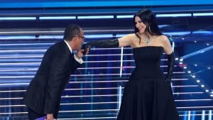 I look della finale di Sanremo e i nostri voti agli abiti di cantanti, conduttori e ospiti