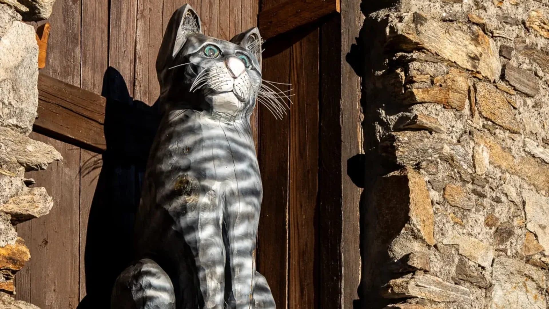 Una delle sculture di Brolo