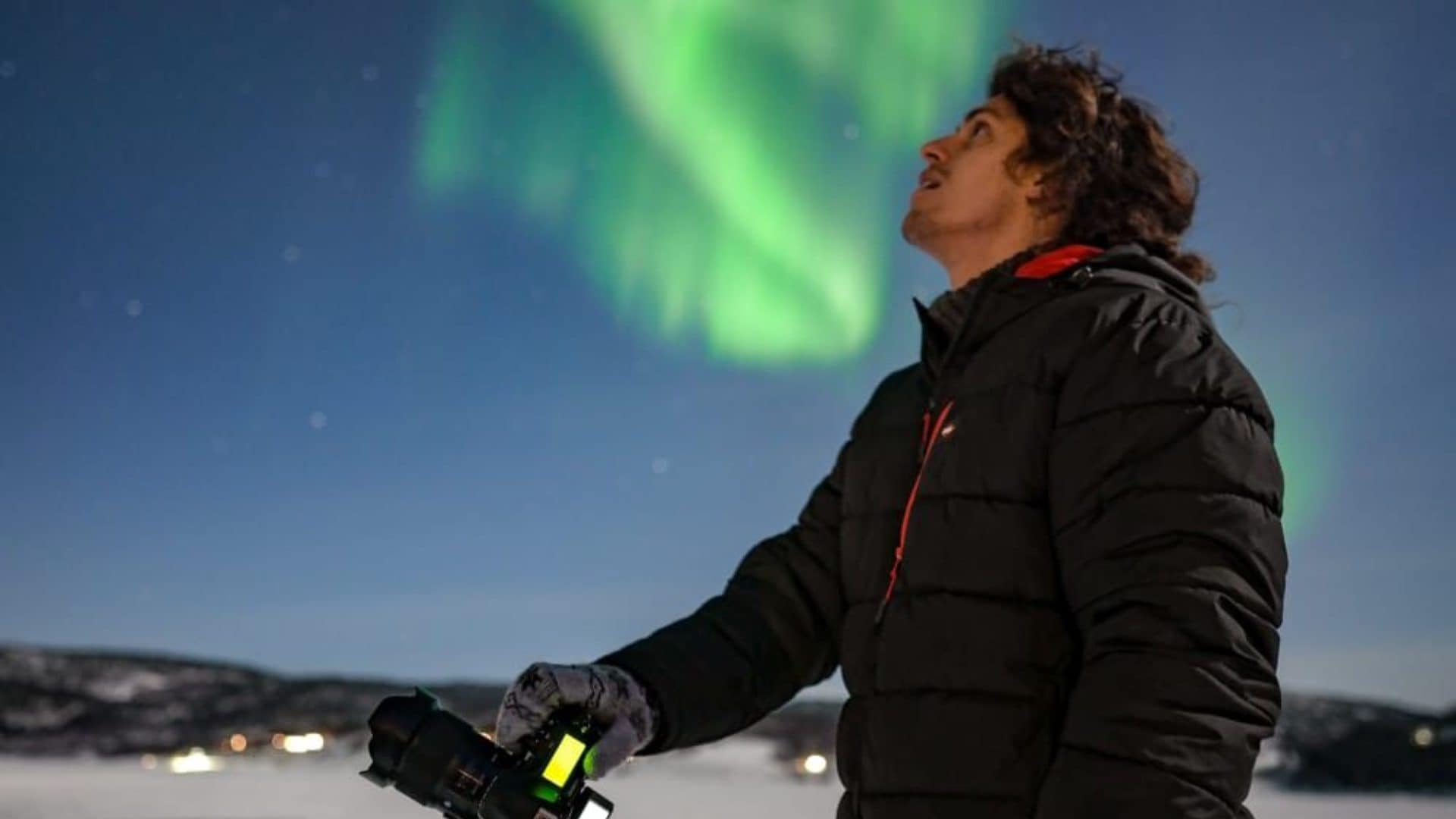 Come inseguire l'aurora boreale, Lorenzo Mirandola: "Aspettare e sperare non basta, bisogna muoversi"