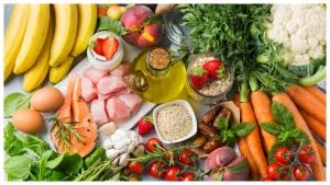 Esistono davvero i cibi anticancro? Il medico spiega il mito dei supercibi