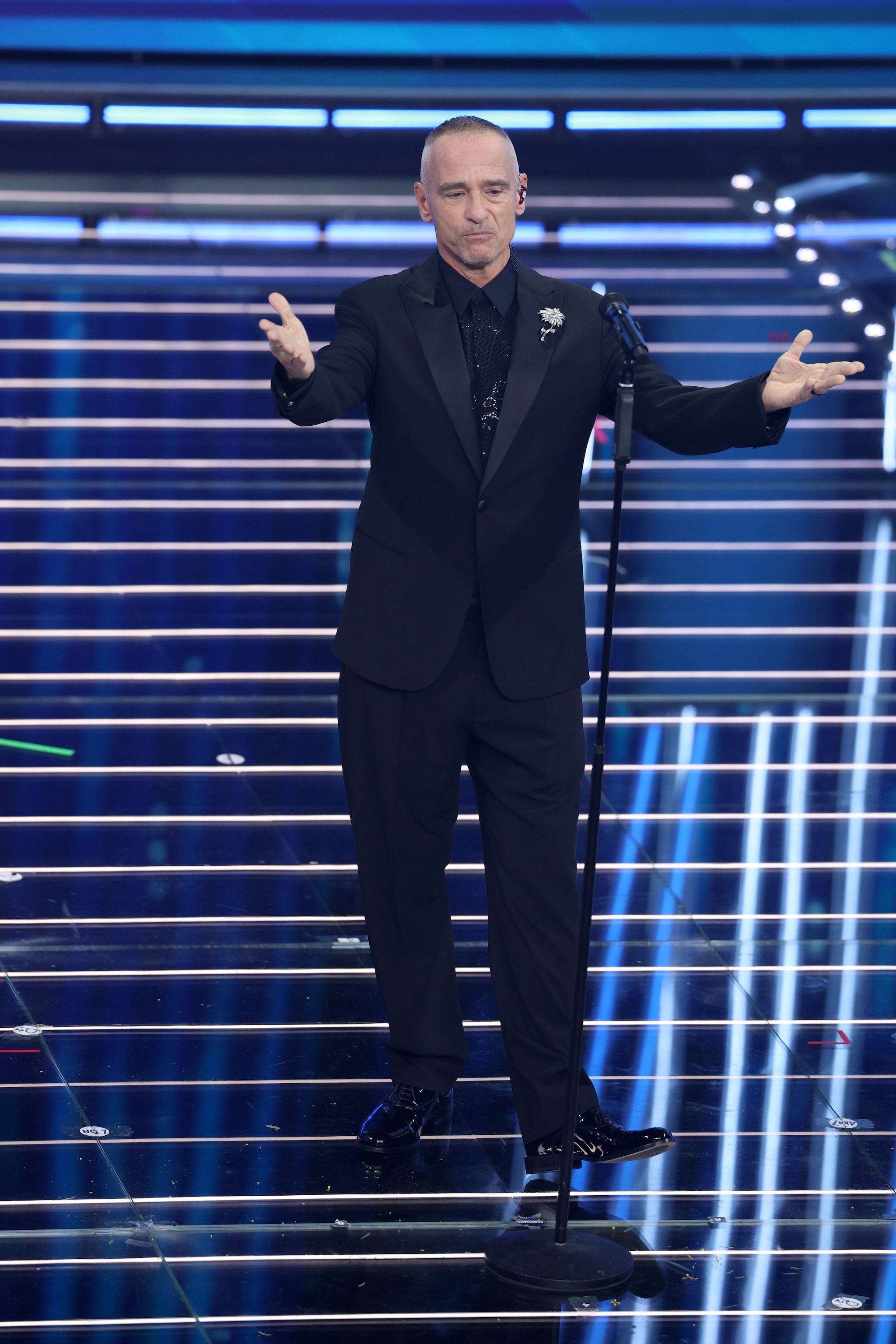 Eros Ramazzotti in Giorgio Armani