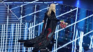 Patty Pravo nella finale di Sanremo: il significato della fenice ricamata sul vestito