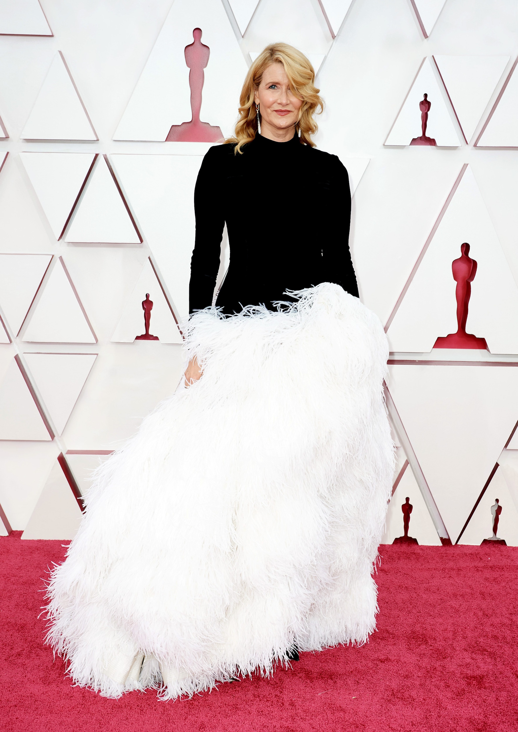 Laura Dern in Oscar de la Renta sul red carpet degli Oscar 2021