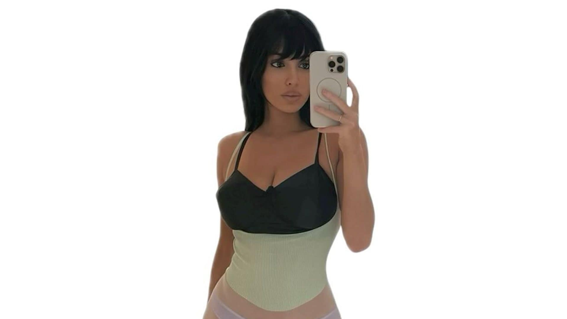 Bianca Censori è ossessionata dalla nudità: "Vivo la mia opera"