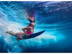 Dalla spiaggia per i muscoli alla corsa con i campioni, quali sono le migliori mete per fare sport in vacanza