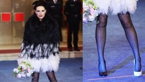 Ditonellapiaga gioca coi colori: sfila con le scarpe diverse sul Green Carpet di Sanremo