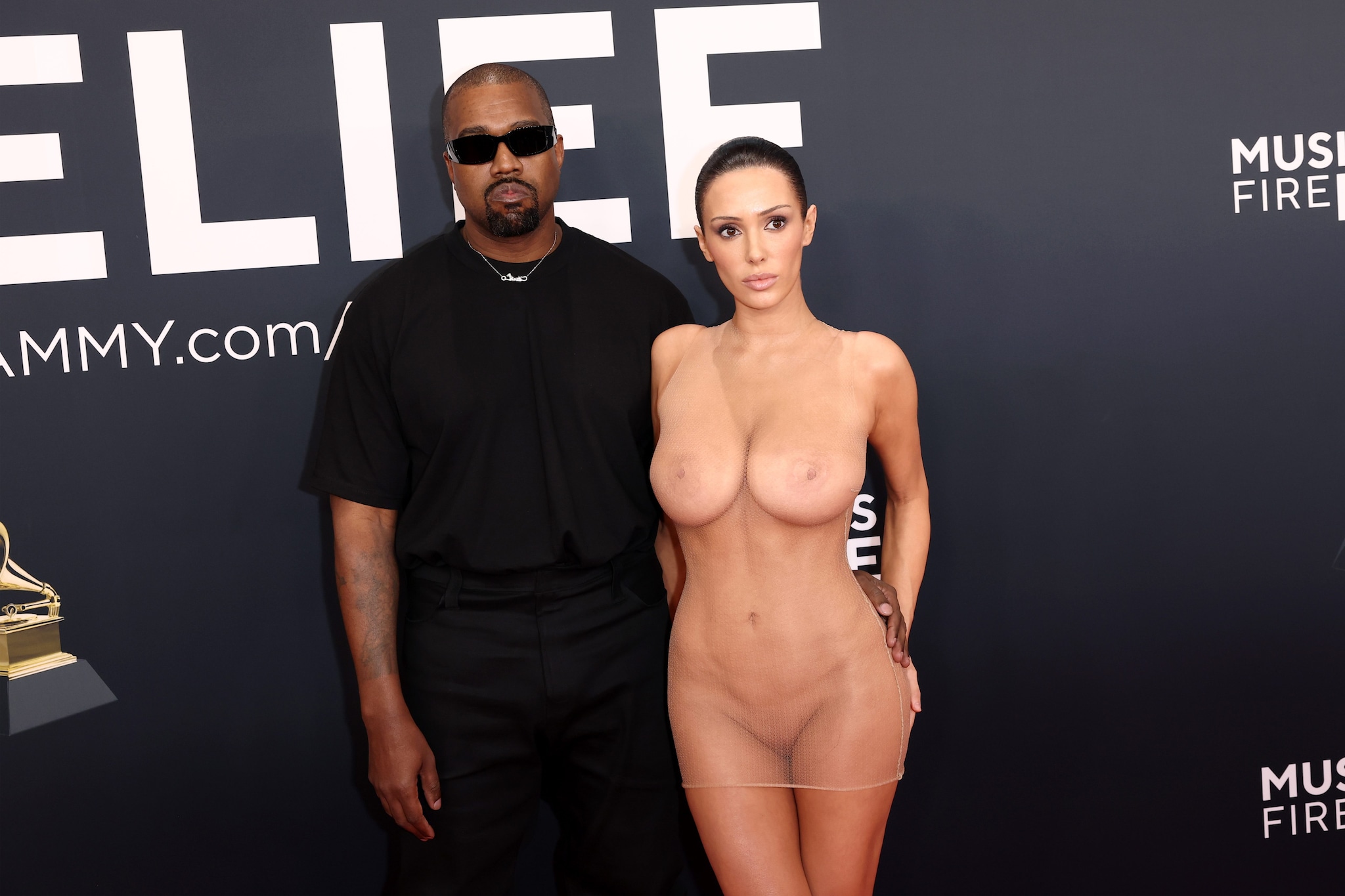 Kanye West e Bianca Censori alla cerimonia dei 67esimi Grammy, il 2 febbraio 2025
