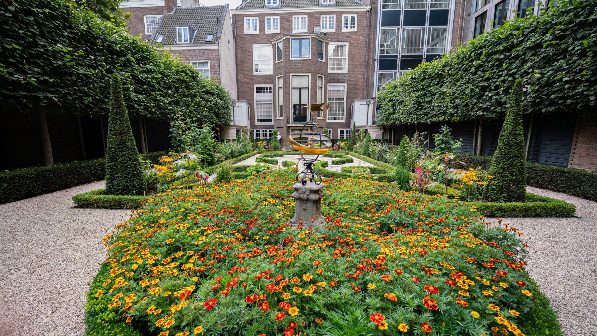 I giardini segreti di Amsterdam aprono al pubblico solo per pochi giorni