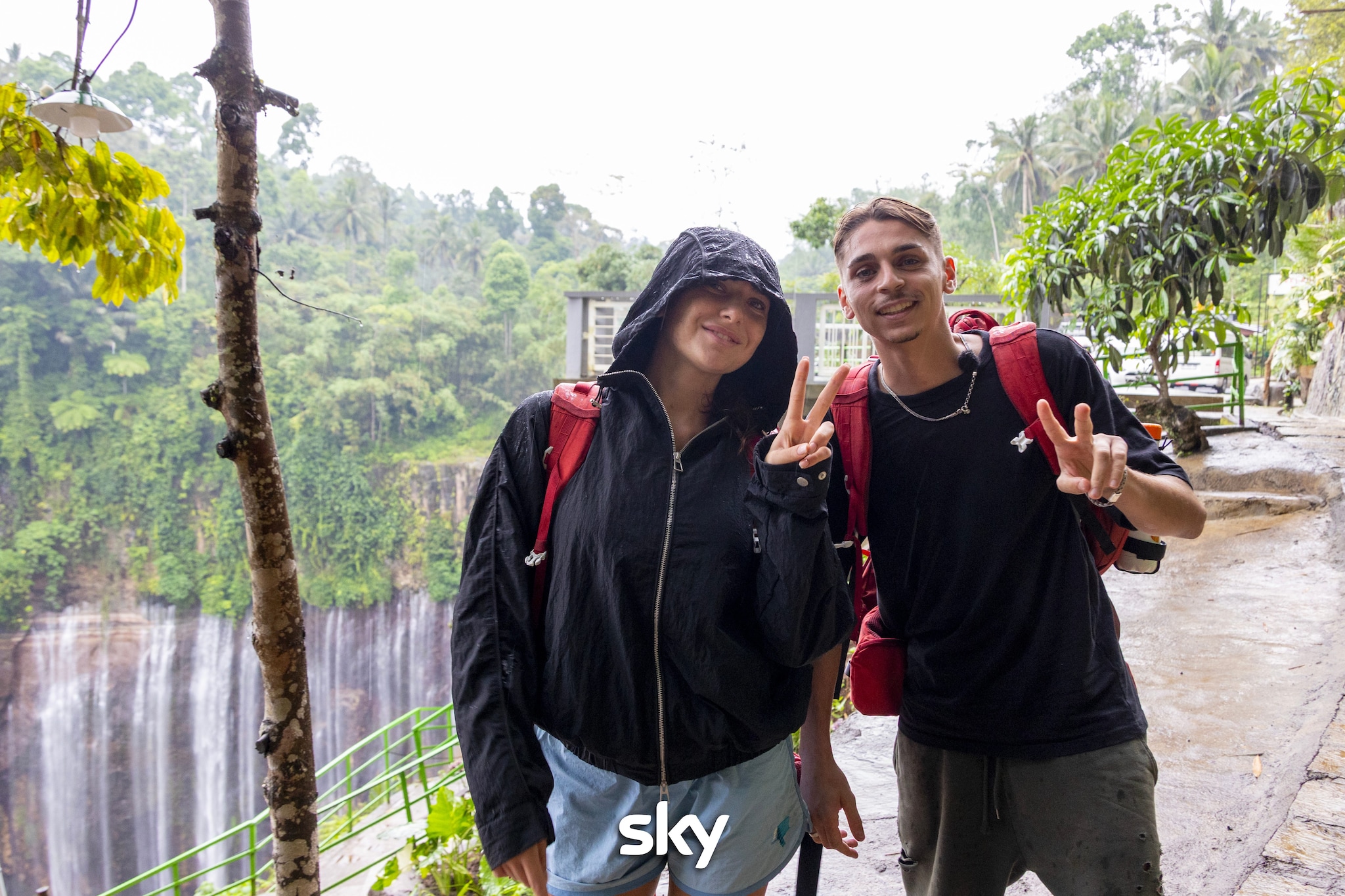 I raccomandati alle cascate di Tumpak Sewu