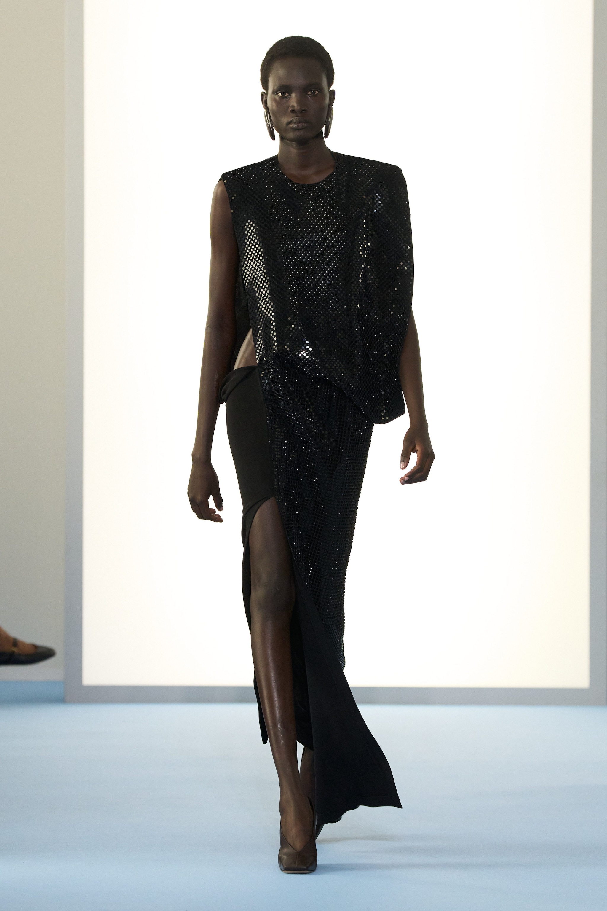 Un look dalla sfilata Autunno/Inverno 2026–2027 di Sportmax