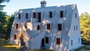 Scoperta un’opera nascosta di Gaudì: lo chalet ufficialmente attribuito al maestro